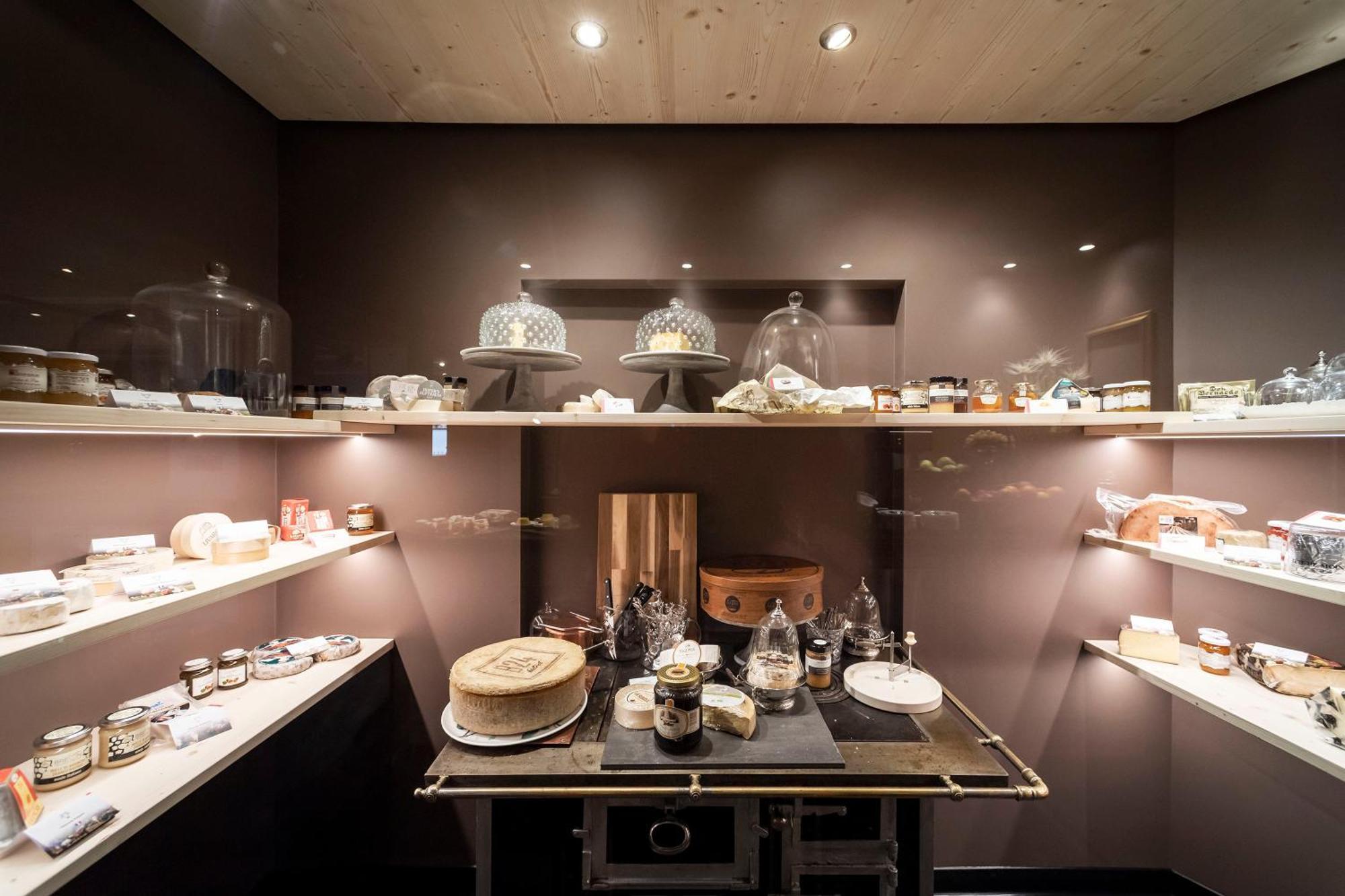 Hotel Acadia - Adults Mountain Home Selva di Val Gardena Ngoại thất bức ảnh